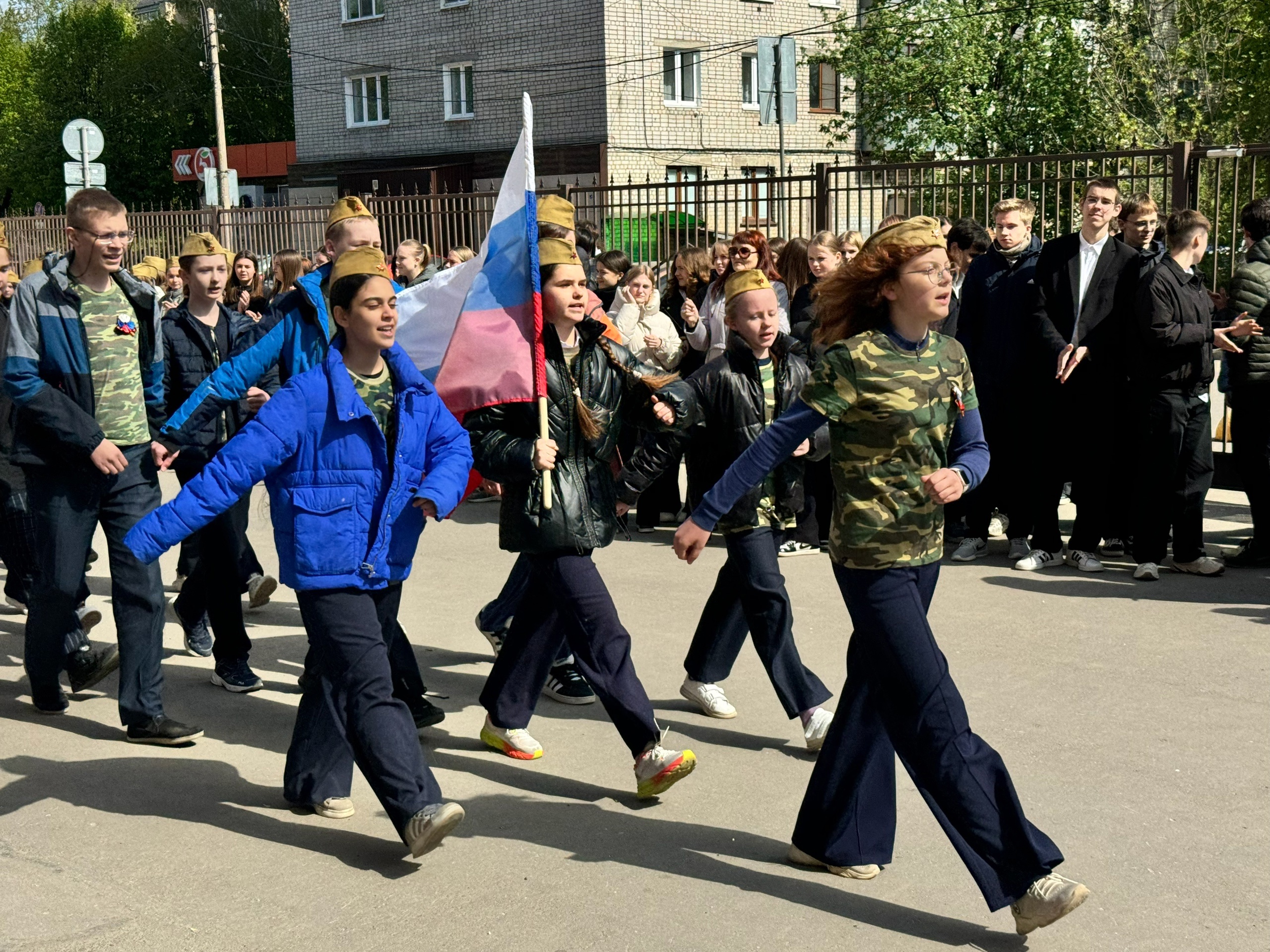 Смотр строя и песни, посвящённый Дню Победы.